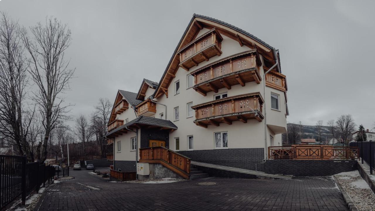 Zacisze Apartment *
